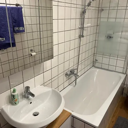 Anelia 2 Inkl 2 Parkplaetze Im Zentrum Apartamento Paderborn